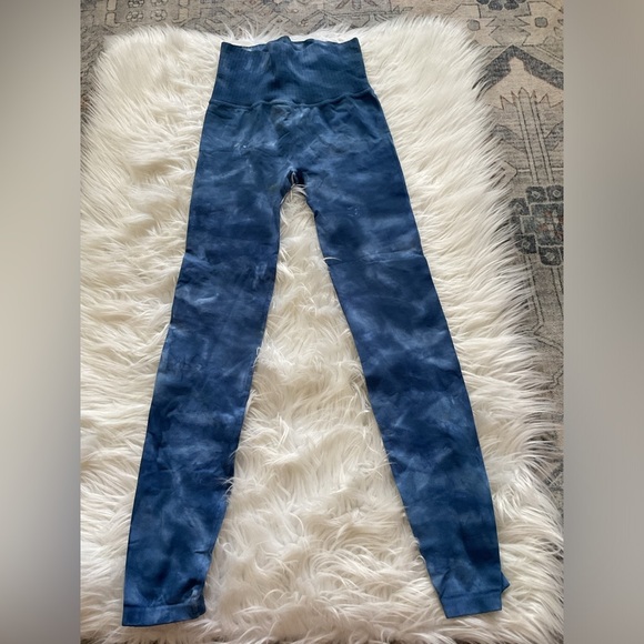 Free People Good Karma 7/8 Leggings Tie Dye - Picture 7 of 7